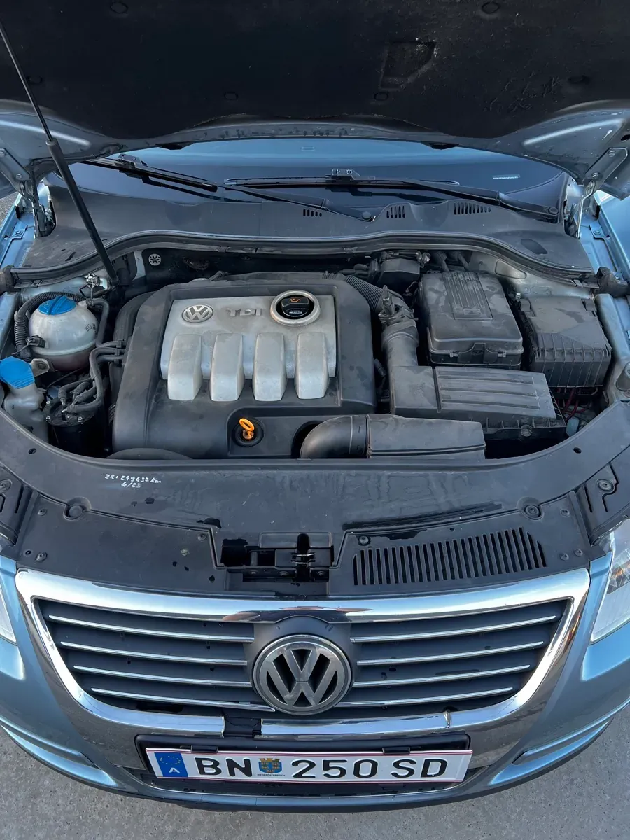 Volkswagen Passat 2005 photo 3