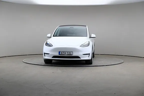 Tesla Model Y 2023 photo 3