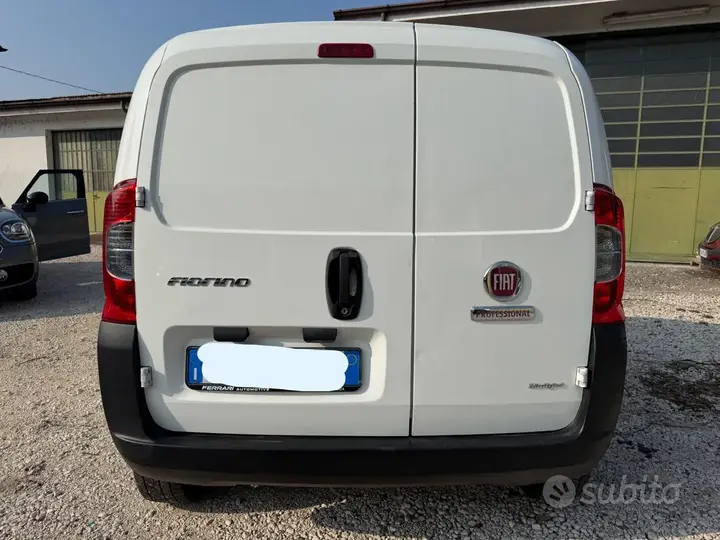 Fiat Fiorino 2015 photo 5