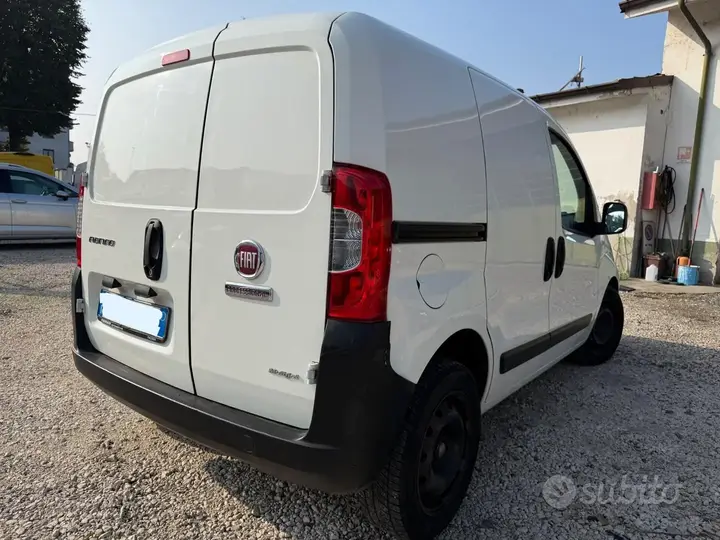 Fiat Fiorino 2015 photo 4