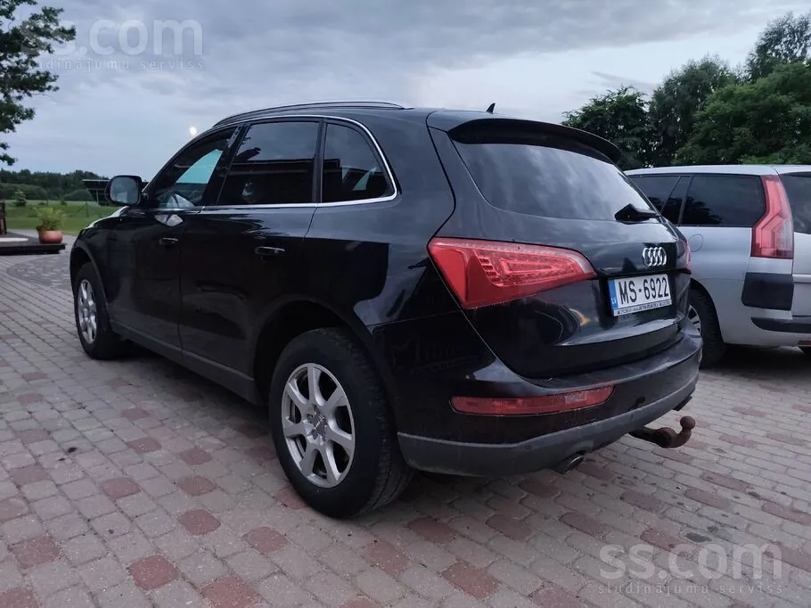 Audi Q5 2010 photo 3