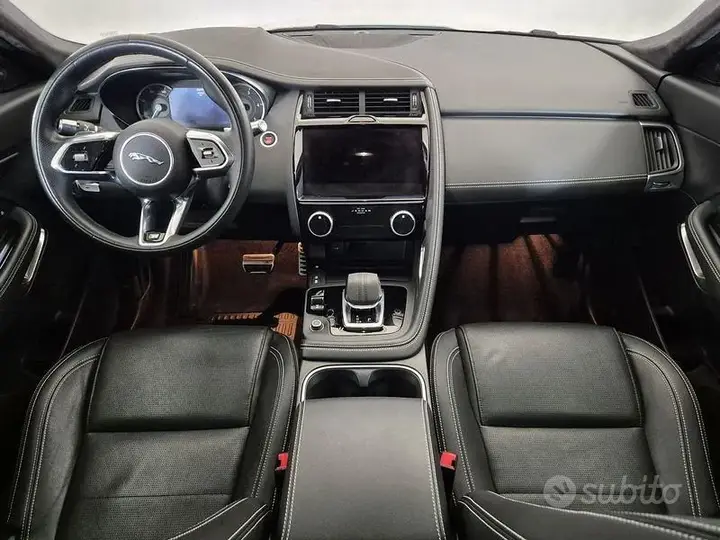 Jaguar E-Pace 2022 photo 4