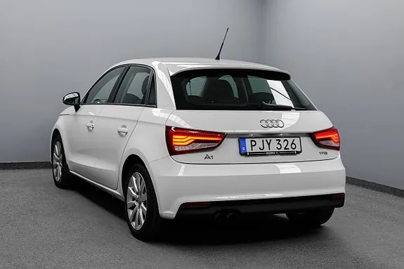 Audi A1 2017 photo 3