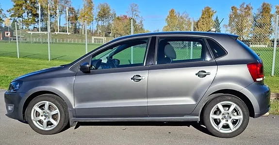 Volkswagen Polo 2014 photo 2