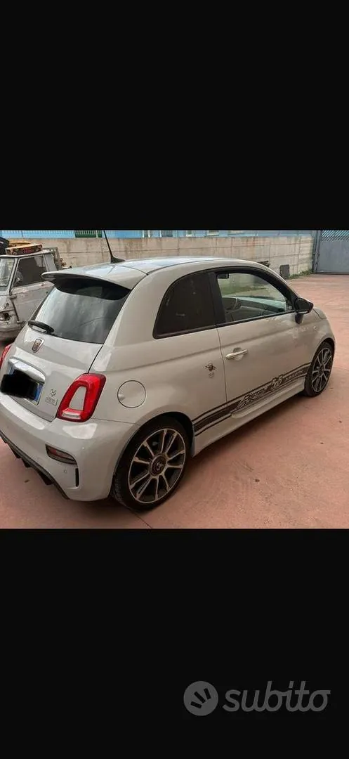Fiat 595 Abarth 2018 photo 2
