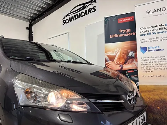 Toyota Verso 2015 photo 4
