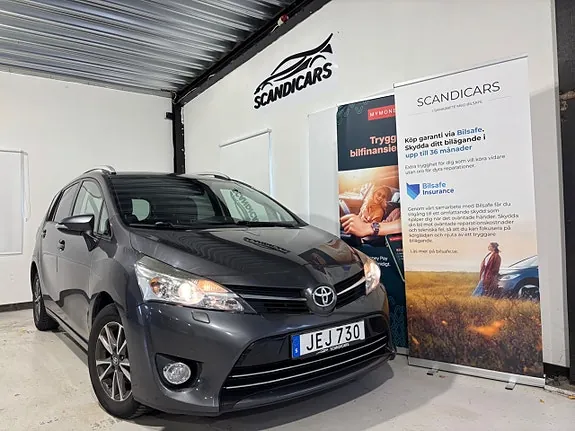 Toyota Verso 2015 photo 2