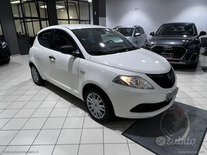 Lancia Ypsilon 2020 photo 2