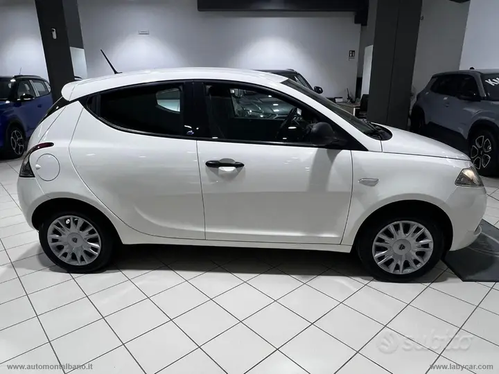 Lancia Ypsilon 2020 photo 4