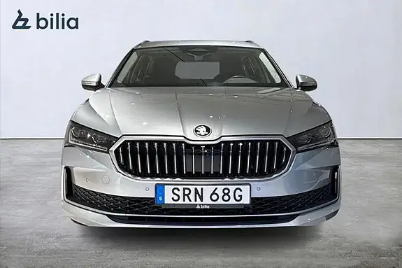 Skoda Superb 2025 photo 5