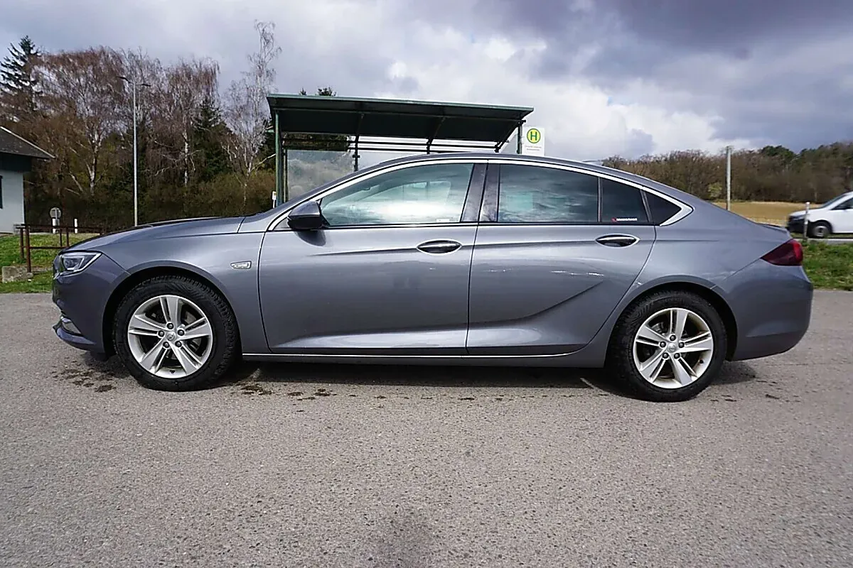 Opel Insignia 2017 photo 3