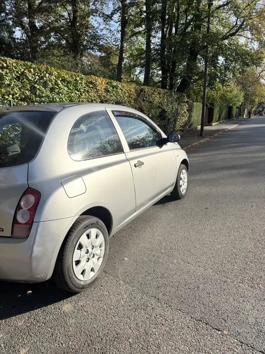 Nissan Micra 2005 photo 5