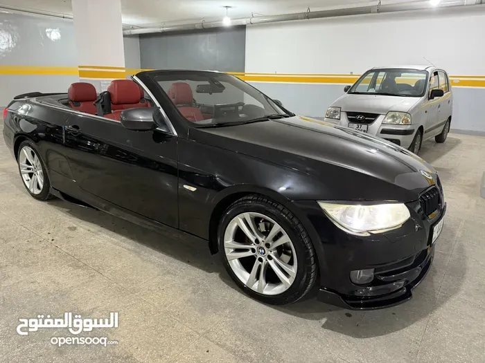 BMW 3 Series 2011 photo 2