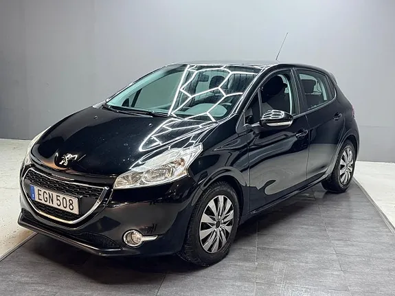 Peugeot 208 2014 photo 3