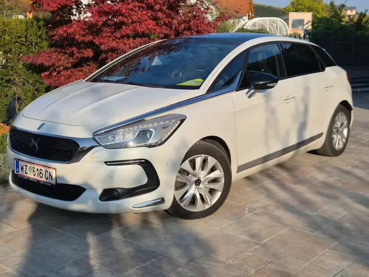 DS Automobiles Ds5 2016 photo 3