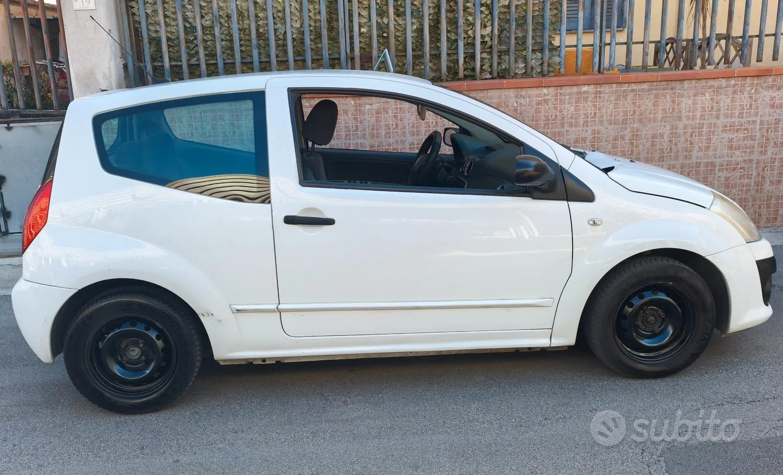 Citroen C2 2009 photo 4