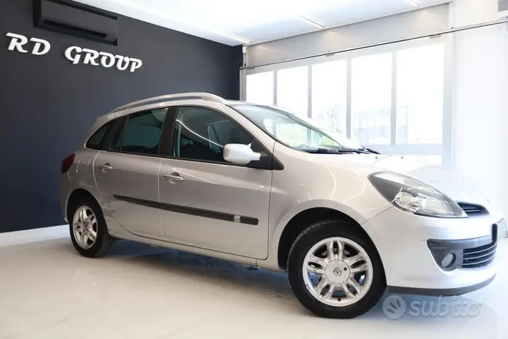 Renault Clio 2008 photo 3