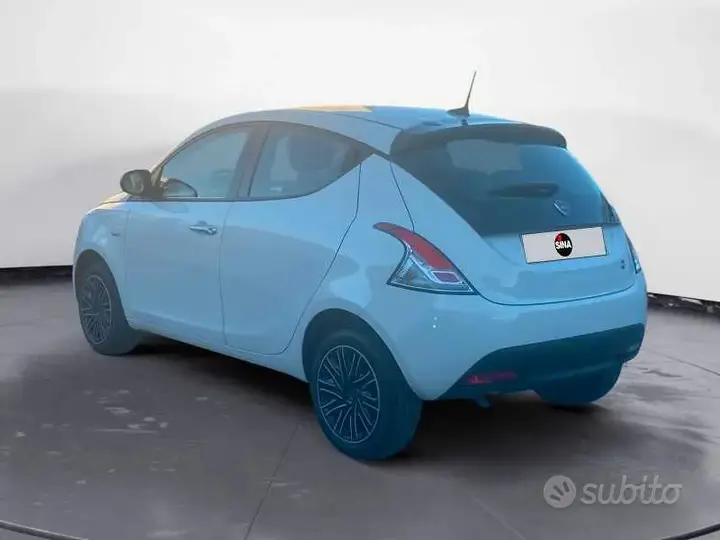 Lancia Ypsilon 2024 photo 3