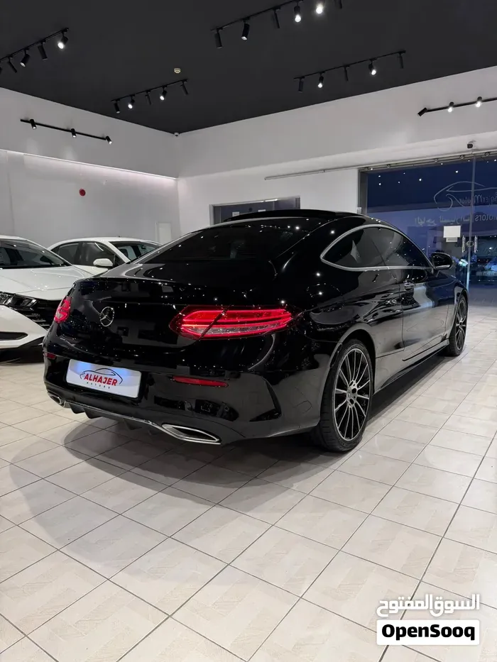 Mercedes-Benz C-Class 2019 photo 4