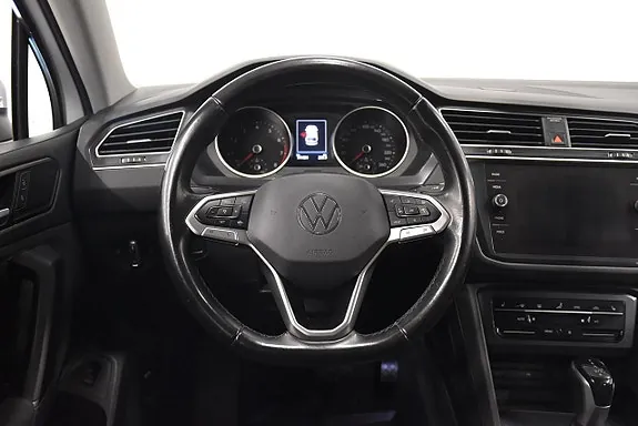Volkswagen Tiguan 2021 photo 2