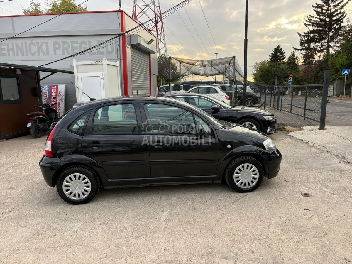 Citroen C3 2010 photo 4