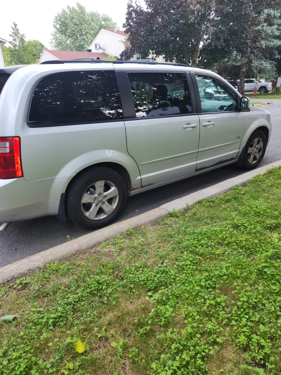Dodge Grand Caravan 2009 photo 3