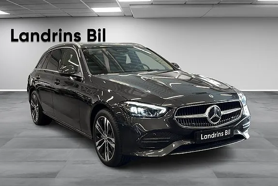 Mercedes-Benz C300 E 2024 photo 3