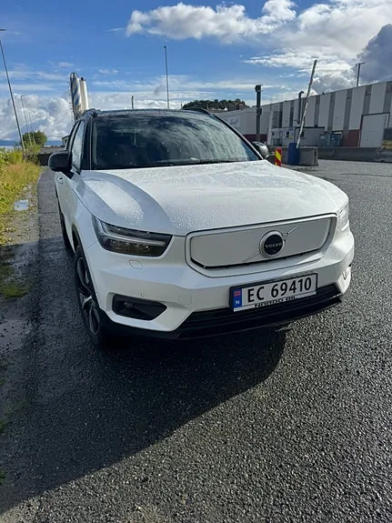 Volvo Xc40 2022 photo 2