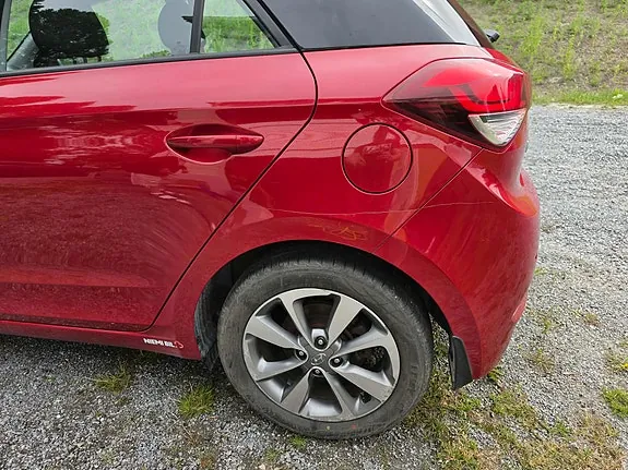 Hyundai I20 2016 photo 2