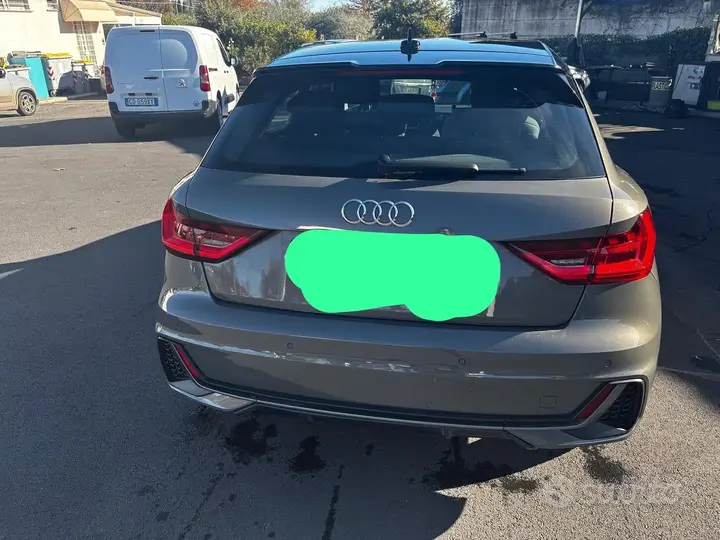Audi A1 Sportback 2021 photo 2