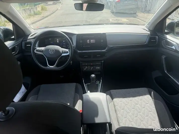 Volkswagen T-Cross 2024 photo 3