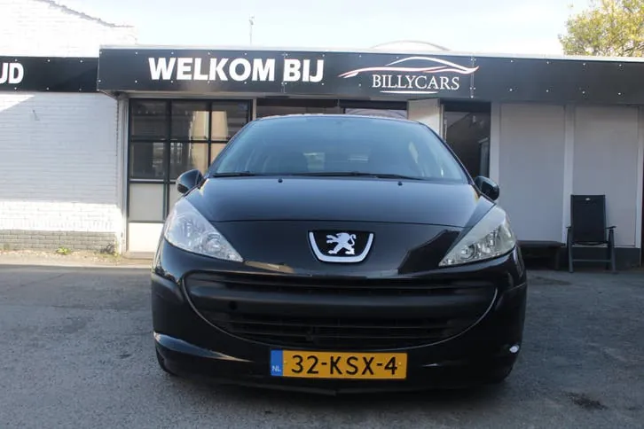 Peugeot 207 2009 photo 2