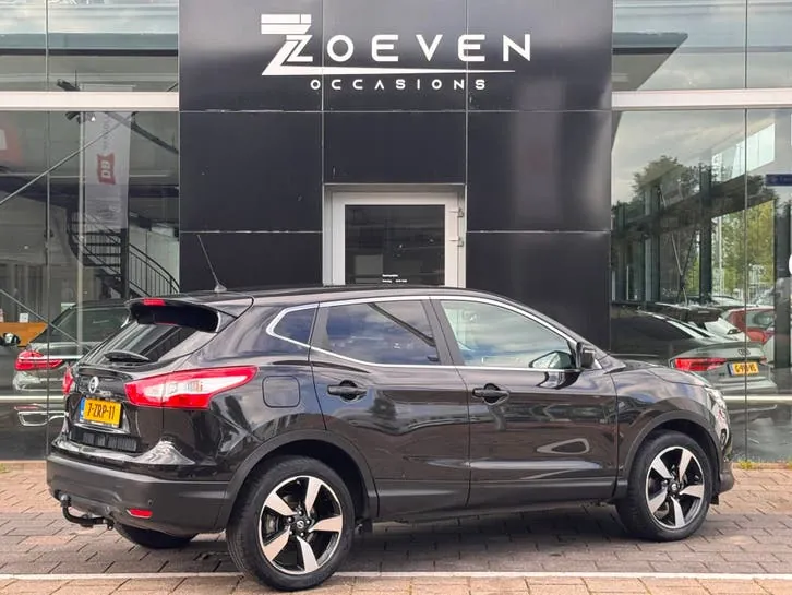 Nissan Qashqai 2015 photo 3