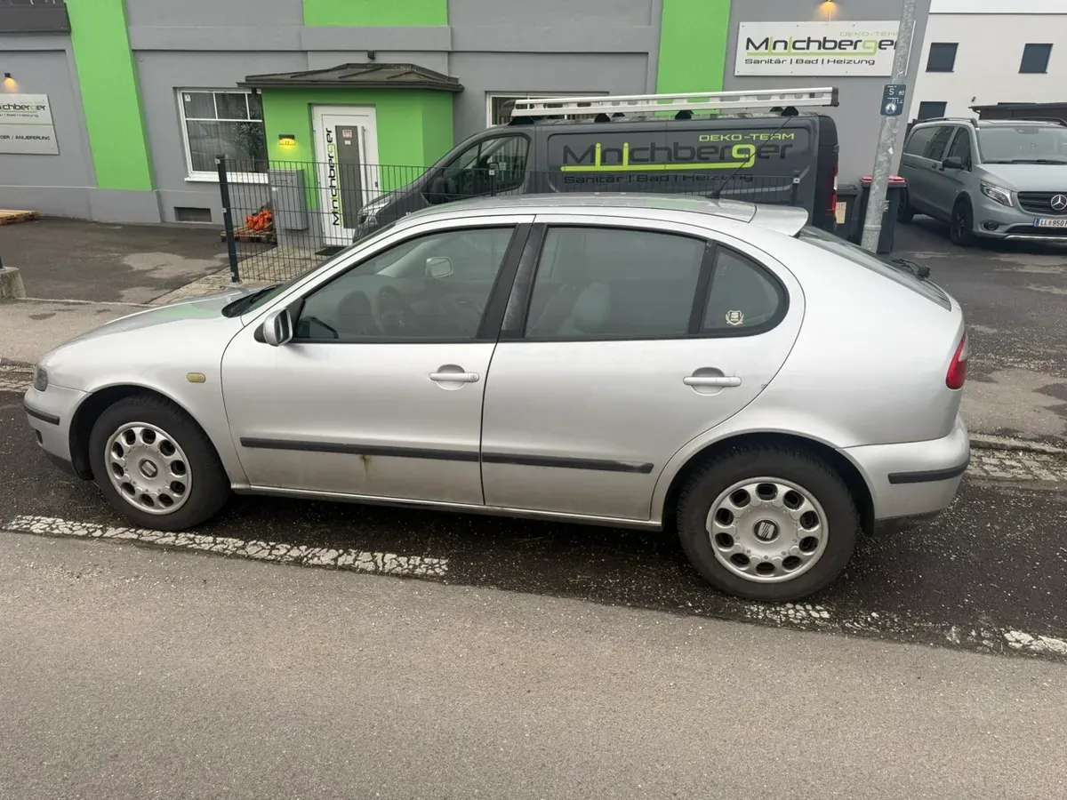 Seat Leon 2002 photo 2
