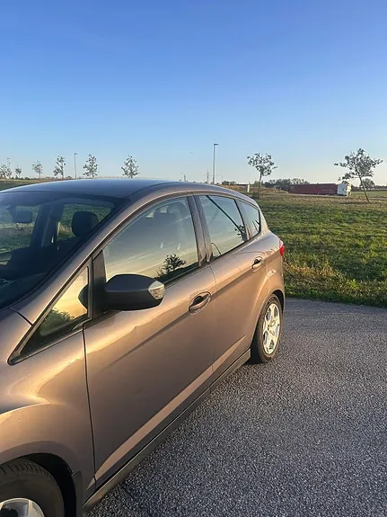 Ford C-Max 2012 photo 3