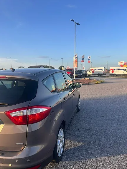 Ford C-Max 2012 photo 4