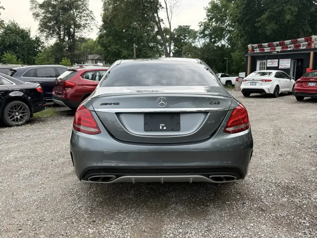 Mercedes-Benz C-Class 2017 photo 4