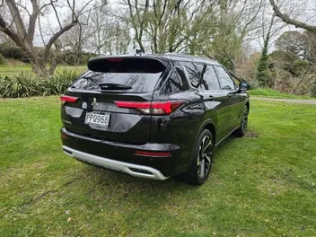Mitsubishi Outlander 2022 photo 4