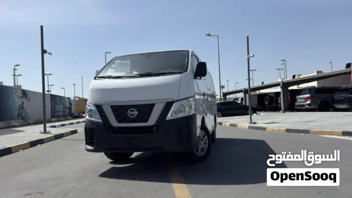 Nissan Urvan 2019 photo 2