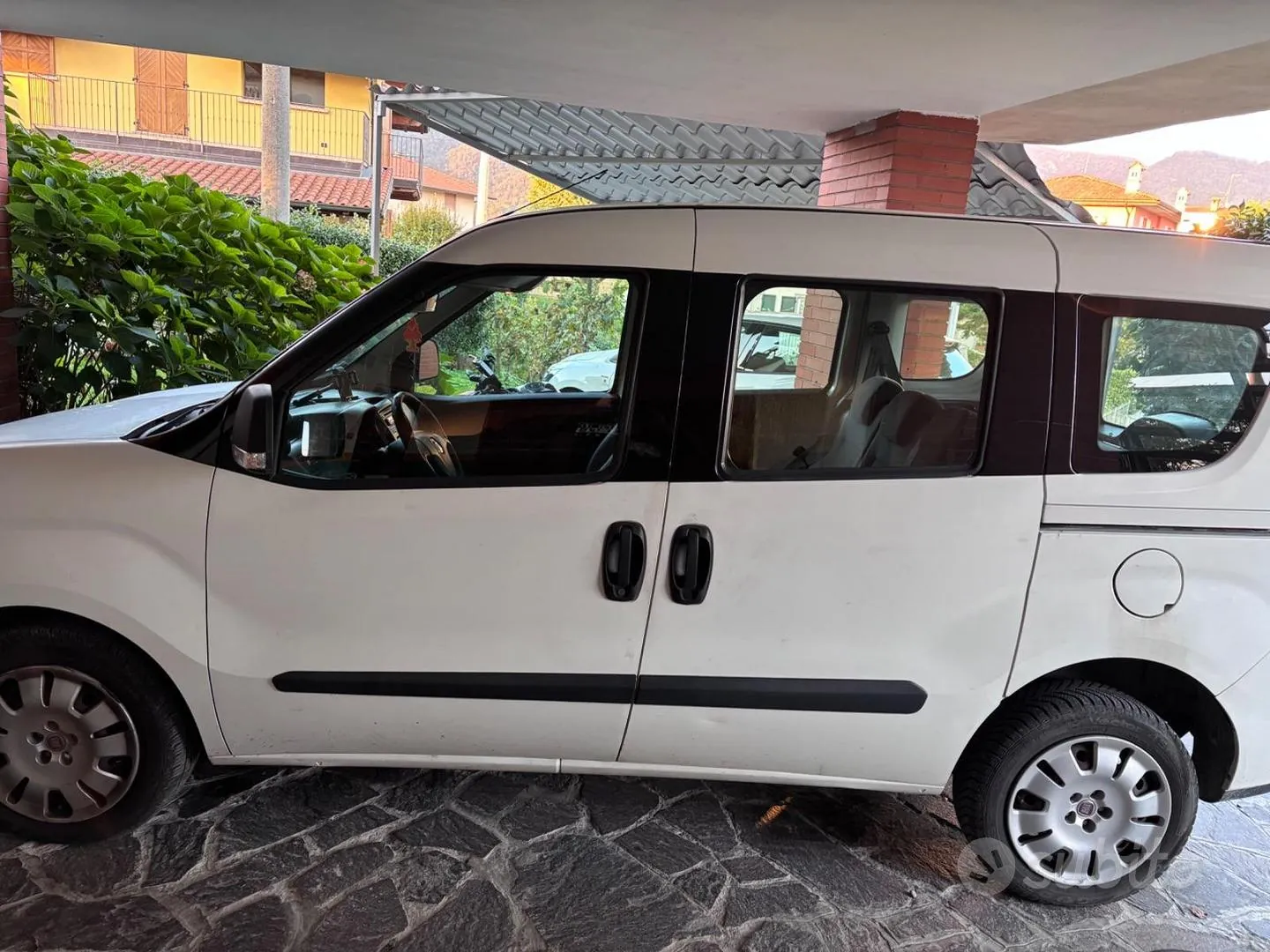 Fiat Doblo 2011 photo 3