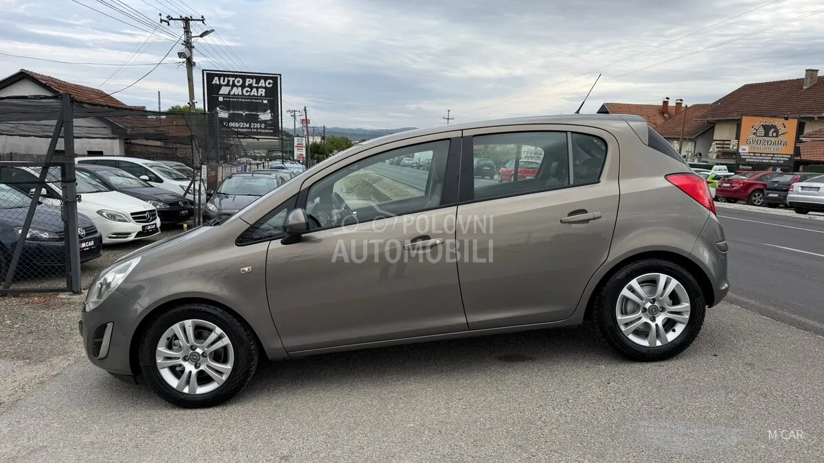 Opel Corsa 2013 photo 3