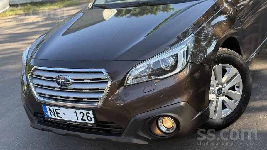 Subaru Outback 2018 photo 2