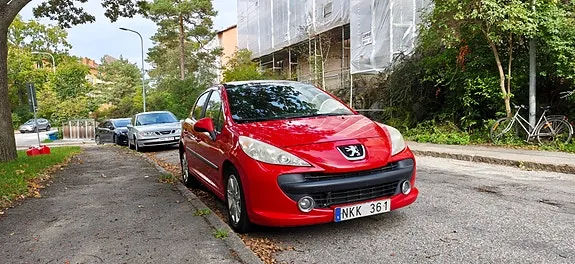 Peugeot 207 2007 photo 3