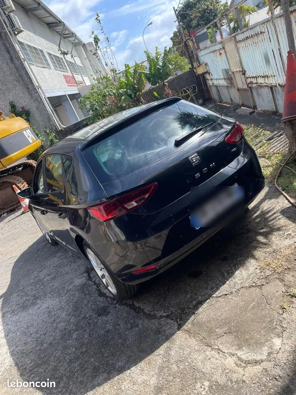 Seat Leon 2015 photo 3