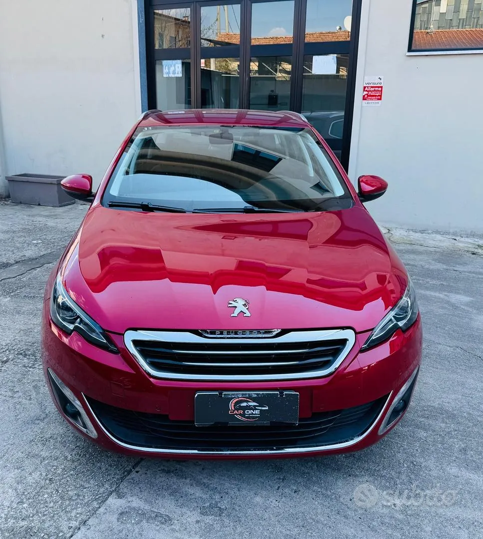 Peugeot 308 2015 photo 2