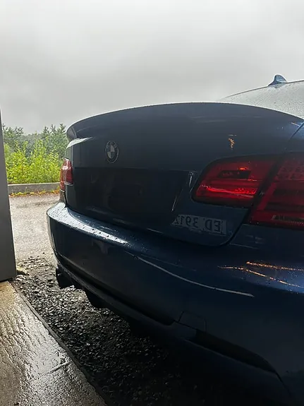 BMW 320D 2011 photo 3
