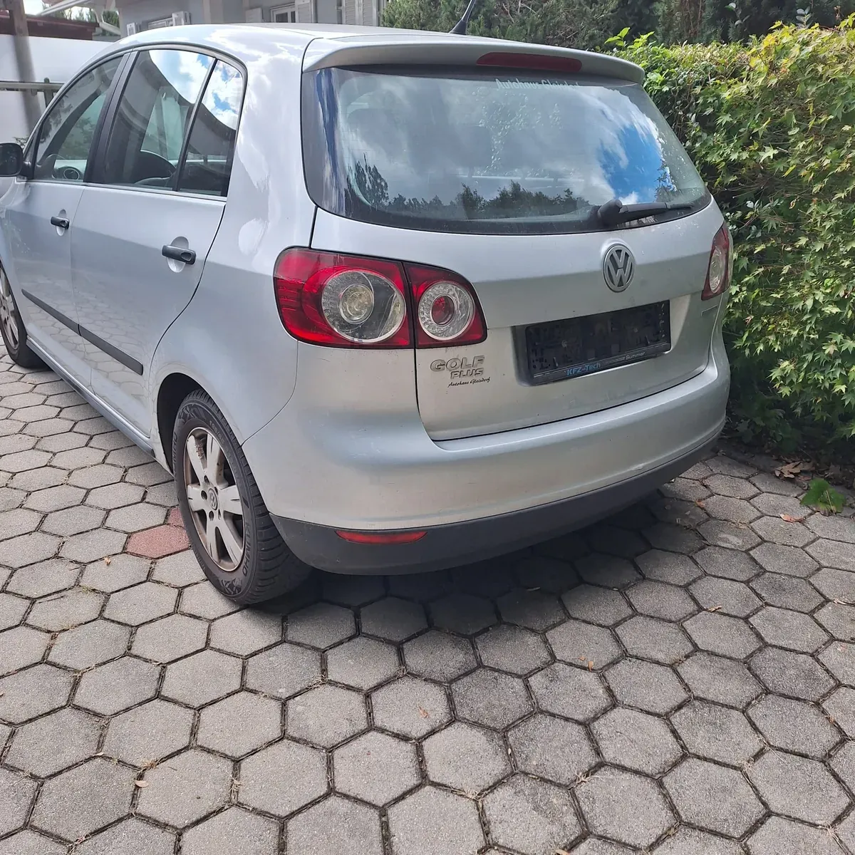 Volkswagen Golf 2008 photo 2