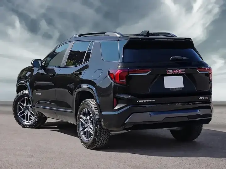 GMC Terrain 2027 photo 4