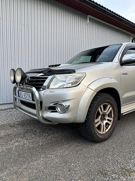 Toyota Hilux 2012 photo 5