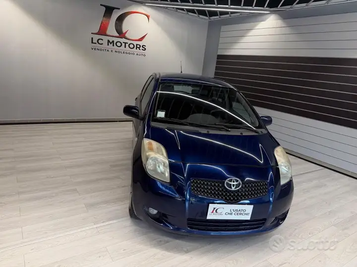 Toyota Yaris 2007 photo 2